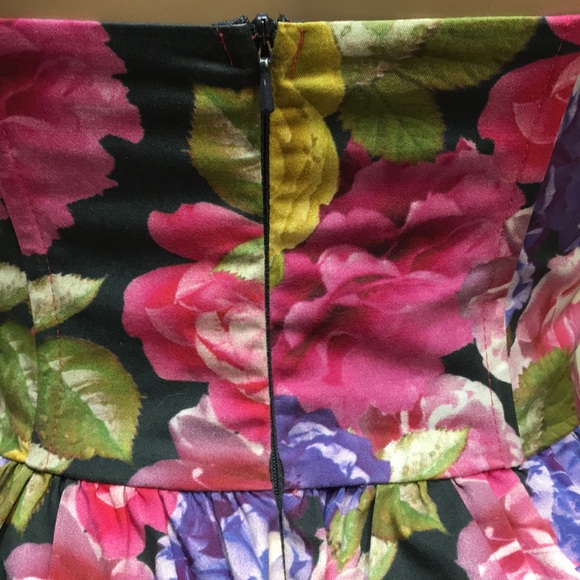 Topshop Floral Bustier Mini Dress LAST CHANCE - Picture 5 of 5